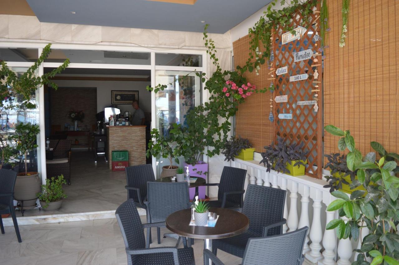 Iliana Hotel Paralia Extérieur photo